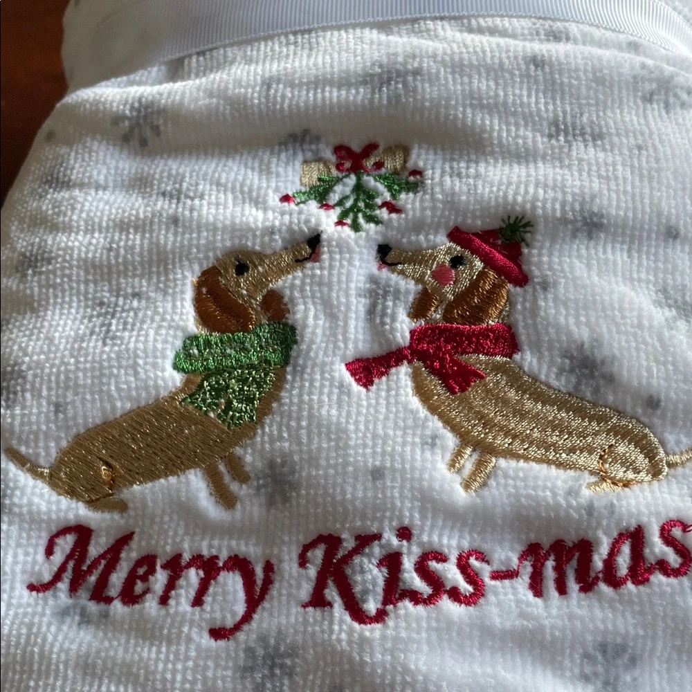 Dachshund Christmas Merry Kiss-mas hand Towels